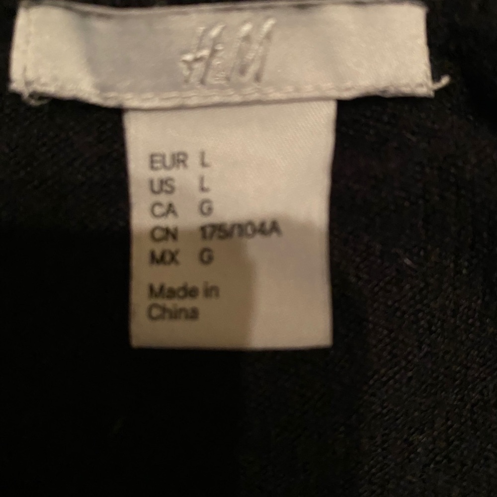 Little black button up cardigan by H&M - Picture 5 of 5